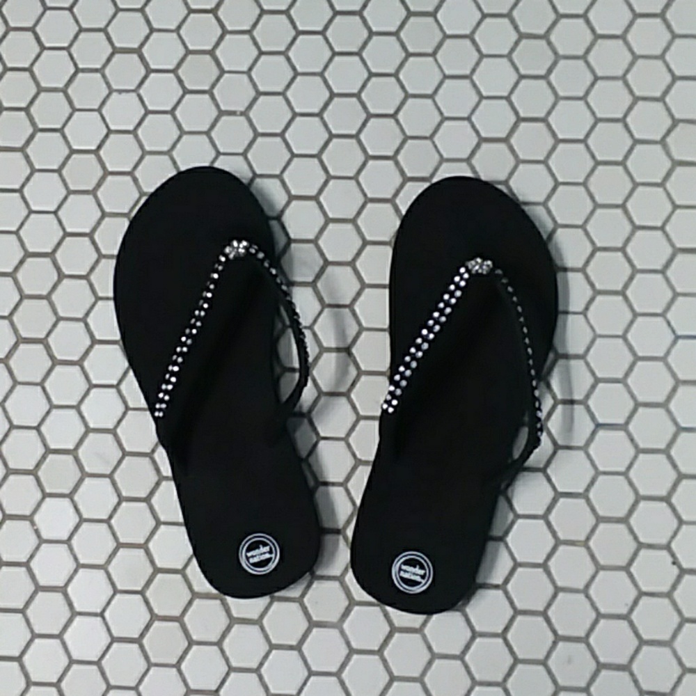 Wonder nation girls flip flops
